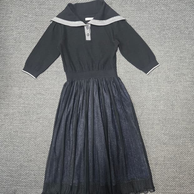 잇미샤 니트 블록 원피스 세일러 플리츠 원피스