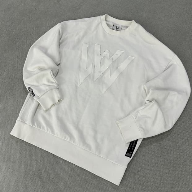 라이프워크 화이트 맨투맨 티셔츠 m