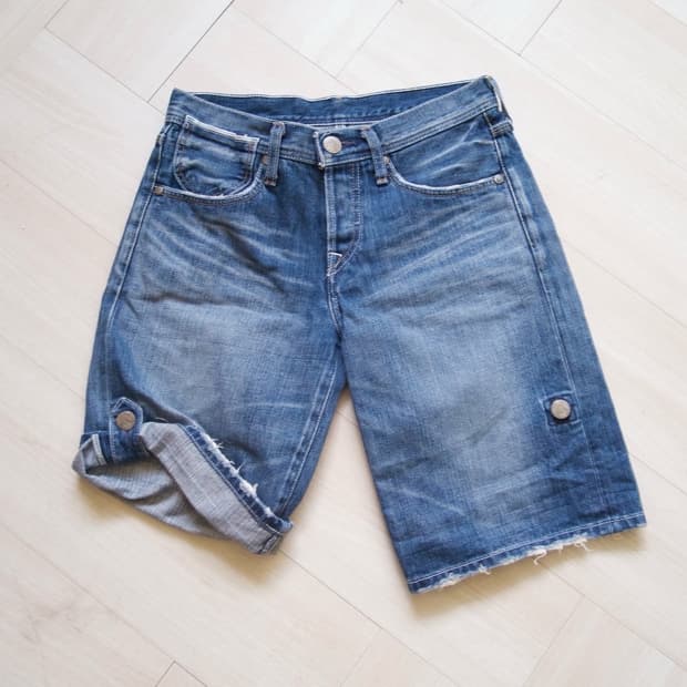 [LEVI’S] rollup button short denim pants