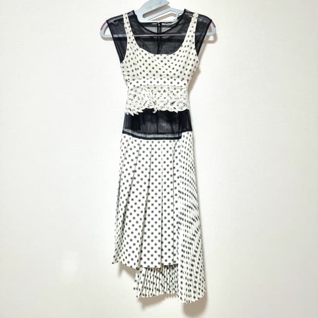 에르마노 설비노 언발란스 플리츠 뷔스티에 투피스 원피스 (미착용/표기42