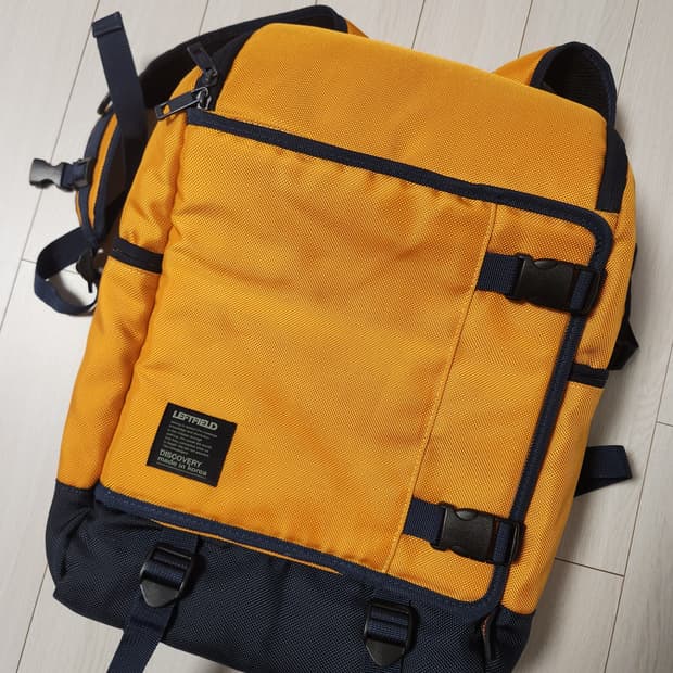 LEFTFIELD 백팩 가방

지퍼 약간의 사용감 외에는 거의 새상품급입