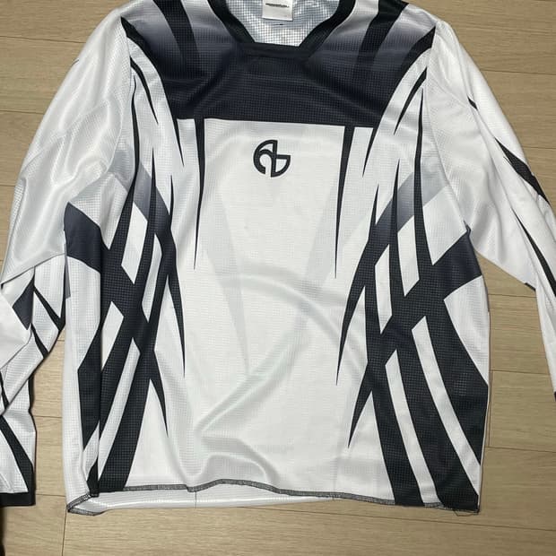 노매뉴얼 롱슬리브 져지