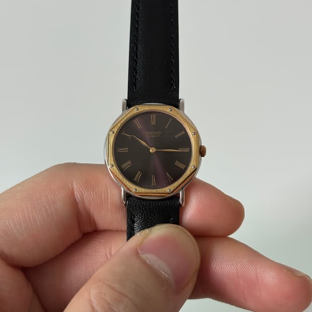 1980s Gold Bezel Brown Ladies Quartz
