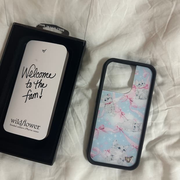 와일드플라워 아이폰 14pro 케이스