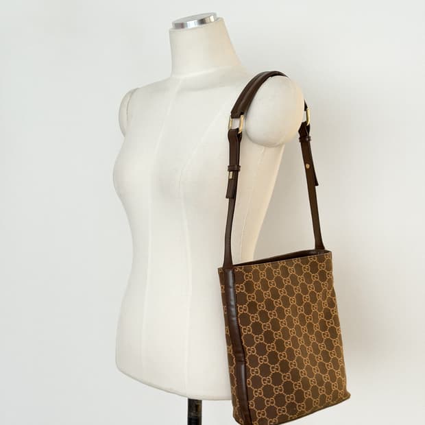 구찌 GG 캔버스 숄더백