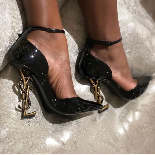 정품 Saint Laurent opyum 생로랑 오피움 스네이크 샌들 힐