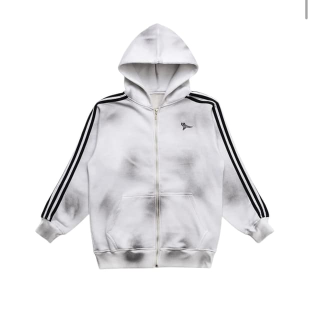 Yori sports hoodie L
