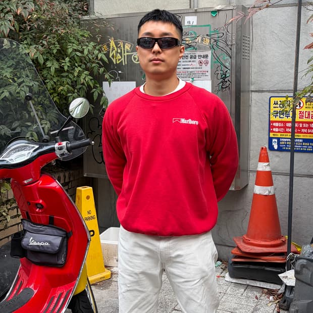 90‘s Marlboro logo print raglan sweat