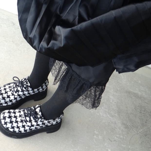 West wave long pleats skirt / black