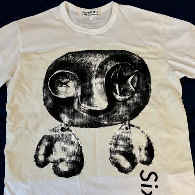 꼼데가르송 트레이딩뮤지엄 반팔 l