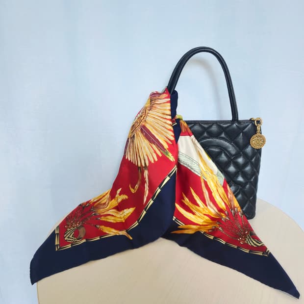 HERMES 에르메스 스카프(88cm)[JBF9685-0009-02]