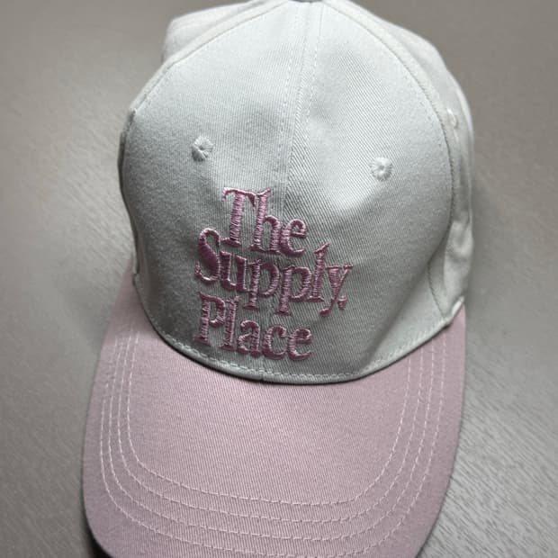 플레이스 스튜디오 레터링 컬러배색 웹 로고 자수 코튼 볼캡 모자 핑크