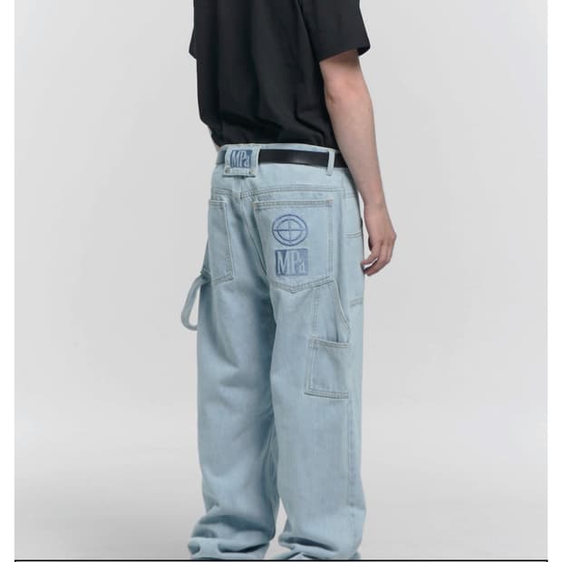 플라스틱프로덕트 페인터 데님팬츠 블루 s 사이즈 삽니다