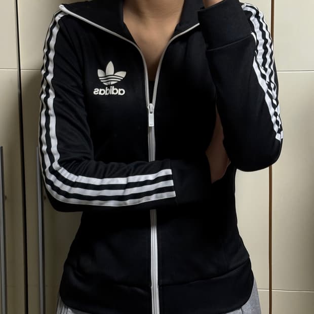 아디다스 블랙 빅로고 져지