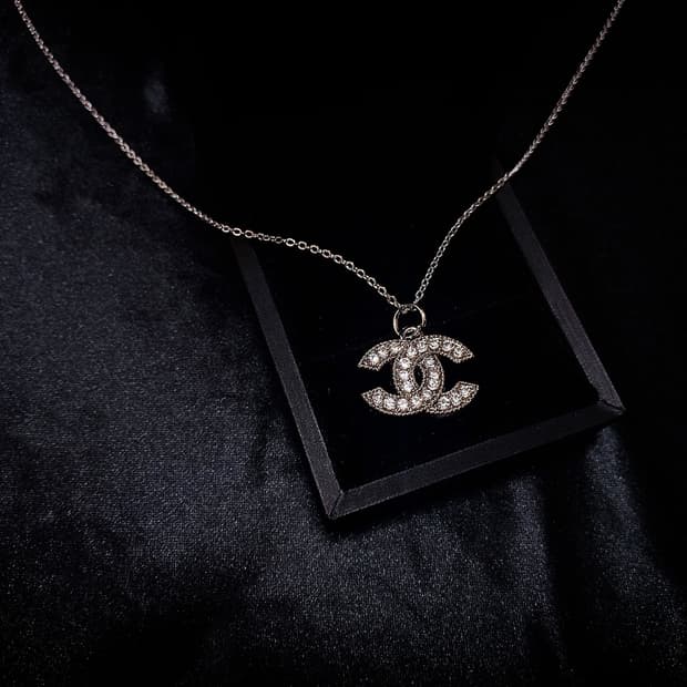 chanel] 정품 샤넬 빈티지 중고 업사이클 펜던트 목걸이 실버