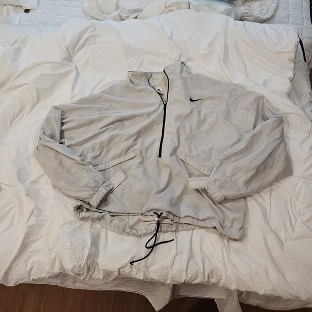 나이키×피어 오브 갓 하프집업 퓨어 플래티넘