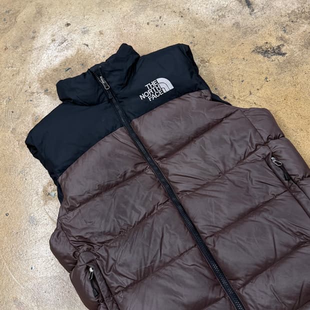 노스페이스 초코 브라운 패딩 조끼 