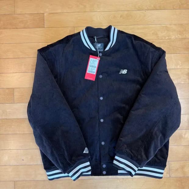 뉴발란스 코듀로이 바시티 패딩(XL)