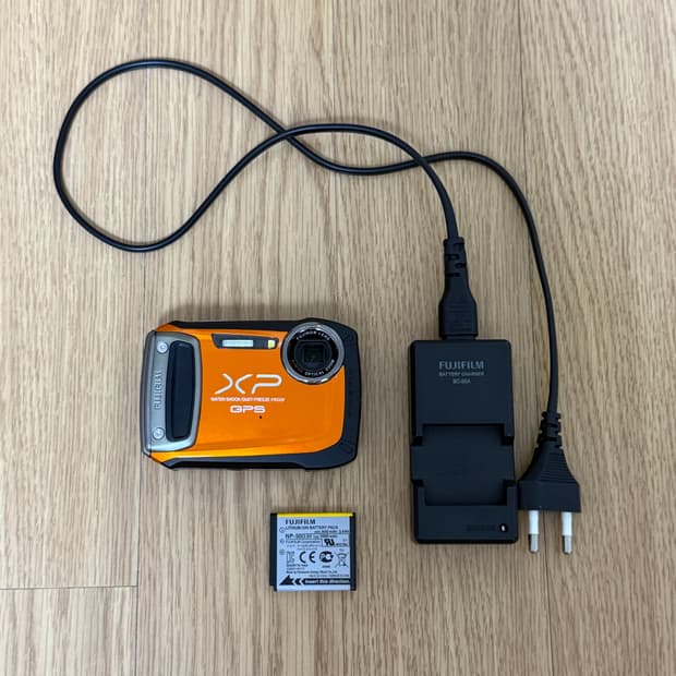 후지필름 파인픽스 XP150 디지털 카메라 디카 (방수)