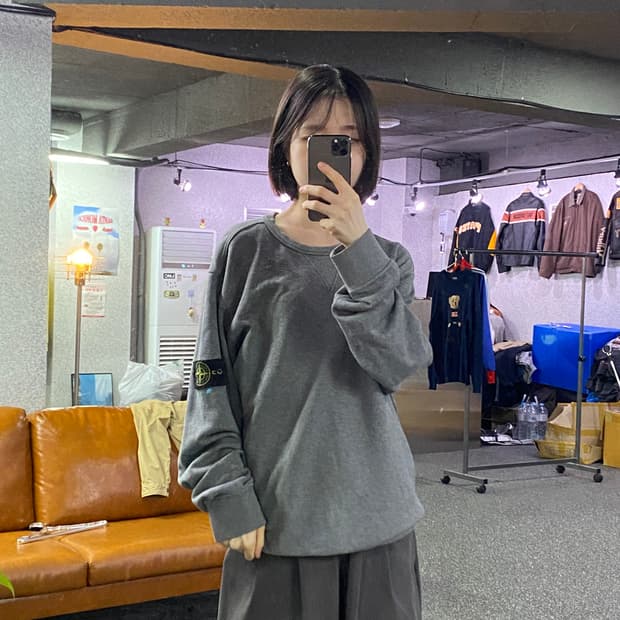 스톤 아일랜드 암패치 그레이 스웻셔츠 B4971