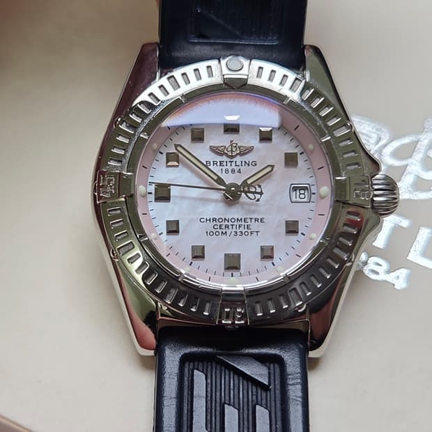 레어] 브라이틀링 칼리스티노 핑크자개 크로노미터 쿼츠 스틸 여성용 풀셋