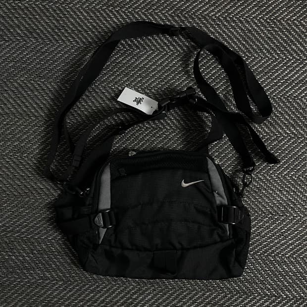 00s 나이키 올드스쿨 테크웨어 웨이스트백o 3261
