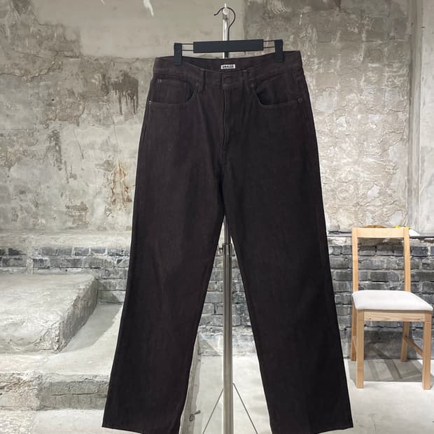 오라리 브라운 하드 트위스트 와이드 데님 팬츠