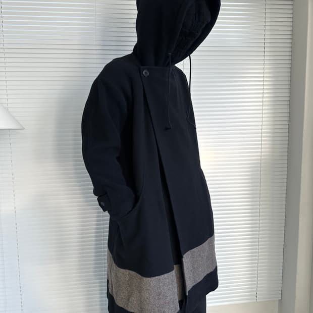 카반드 주카 울 후드 코트