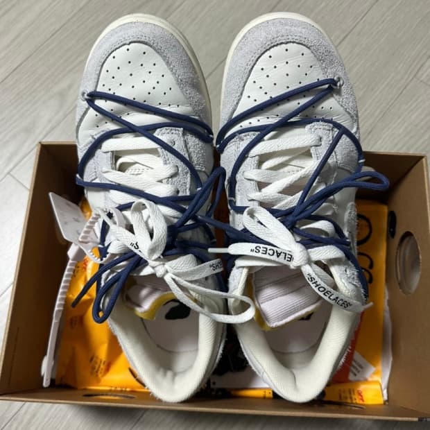 나이키 x 오프화이트 덩크 로우 Lot 18 270 새상품급