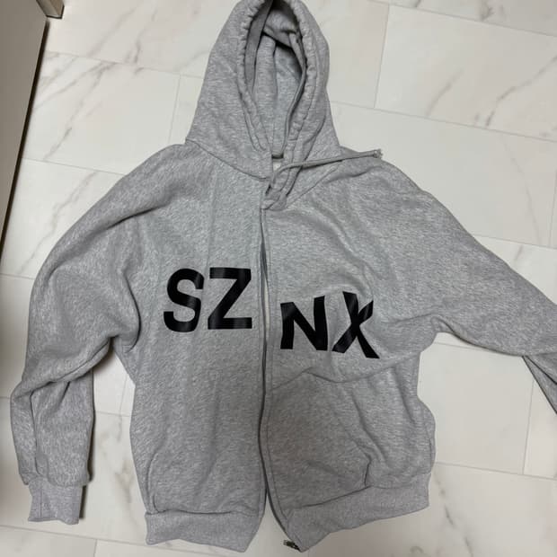 칸예 코리아 후드