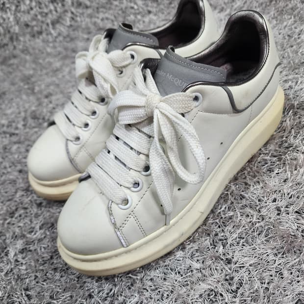 알렉산드맥퀸 스니커즈 38