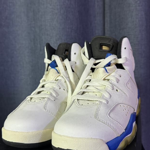 나이키 에어조던 6 흰파 운동화