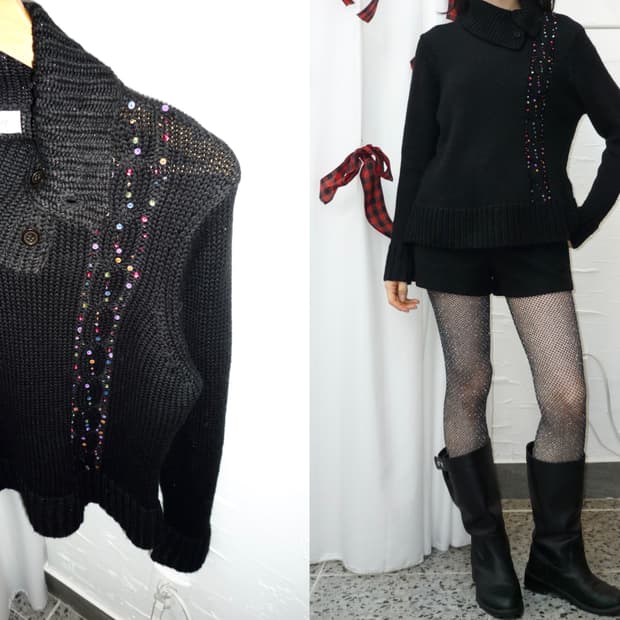 Bear beads black knit
