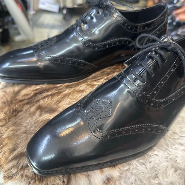 (270) 가죽 구두