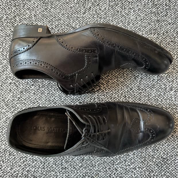 루이비통 윙팁 더비슈즈