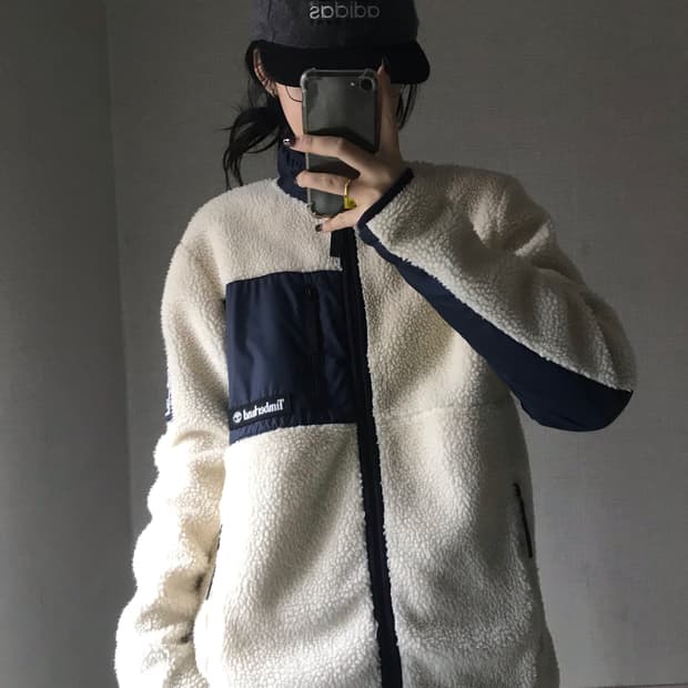 팀버랜드 아이보리 후리스