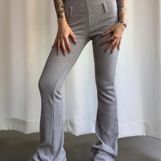 더미스테리어스호텔 벨티드 부츠컷 팬츠