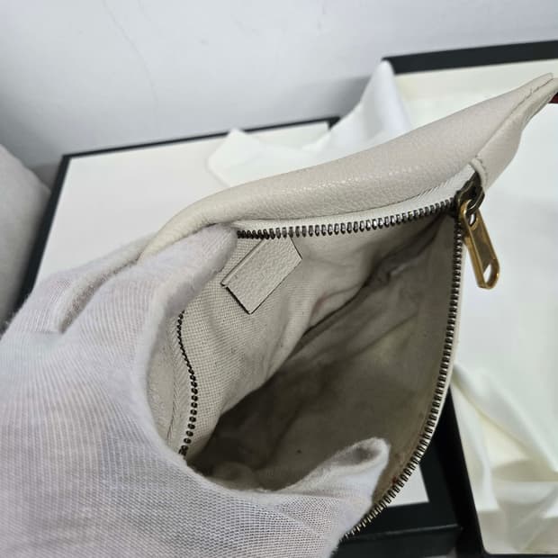 [보증서 정품] 구찌 띠로고 벨트백 힙색