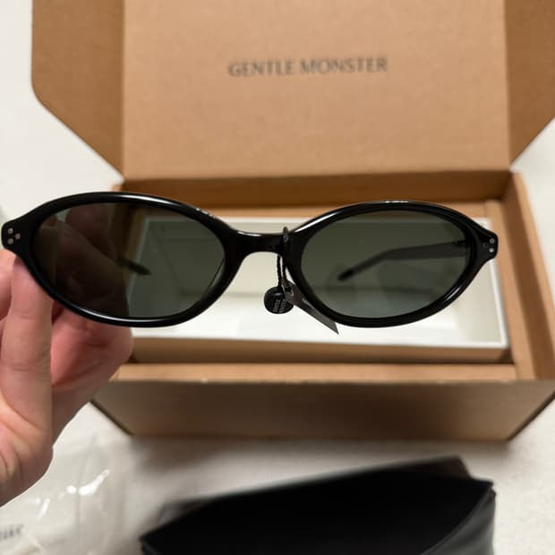 젠틀몬스터 라차01