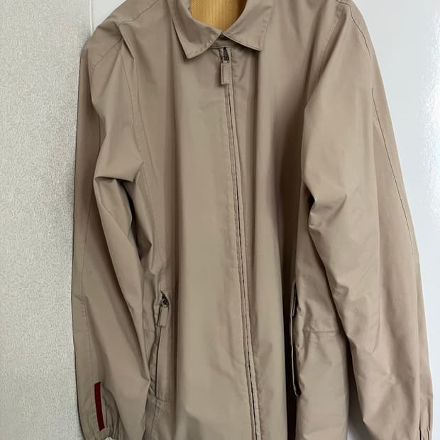 프라다 스포츠 고어텍스 자켓