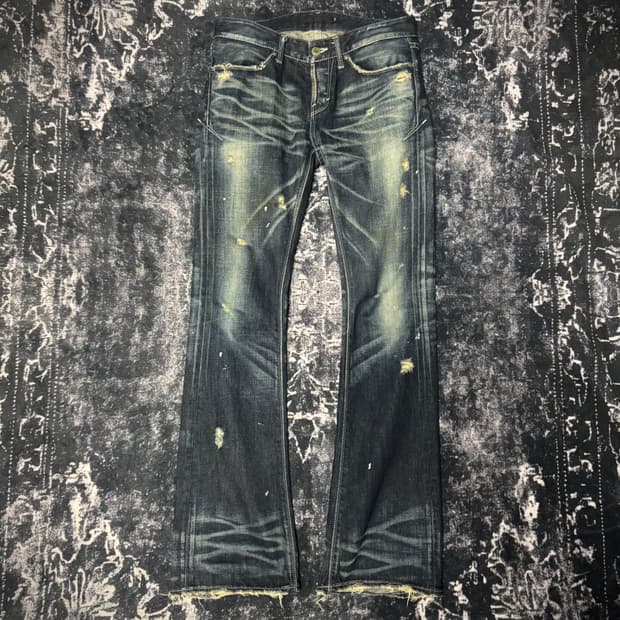 Fuga 00s archive whisker boot cut denim