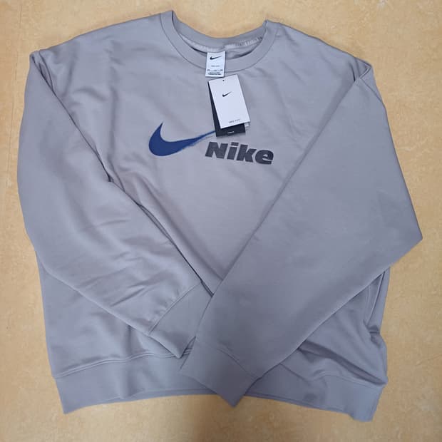 [새상품] 나이키 드라이 핏 러닝 크루넥 (HV4880-009) 3XL