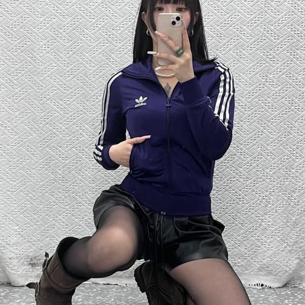 아디다스 Y2K 파이어버드 딱붙핏 포도맛 져지 집업 85 C13477