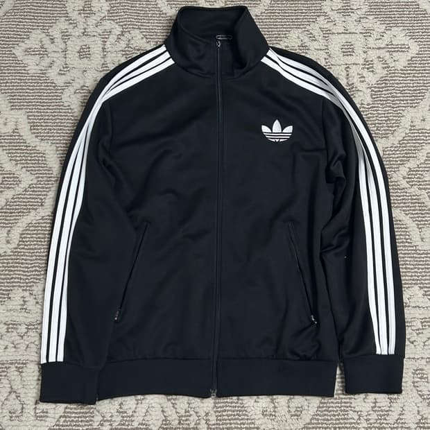 아디다스 구 파이어버드 블랙 져지