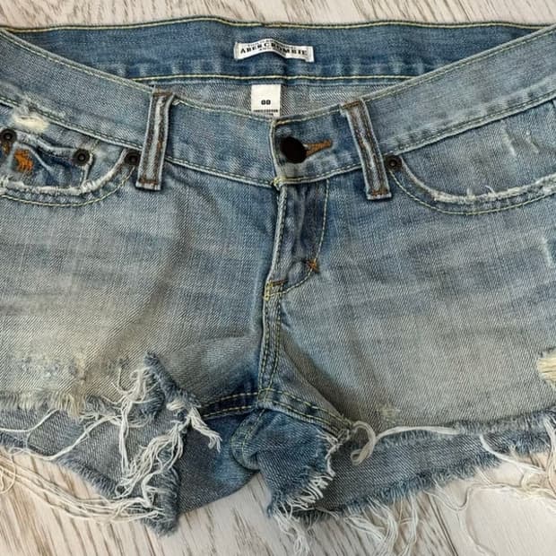 아베크롬비 로우라이즈 숏데님팬츠 반바지 abecrombie