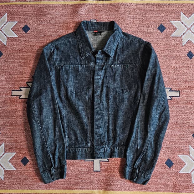디젤 D.I.T 미니멀 데님자켓 / 아카이브 피스