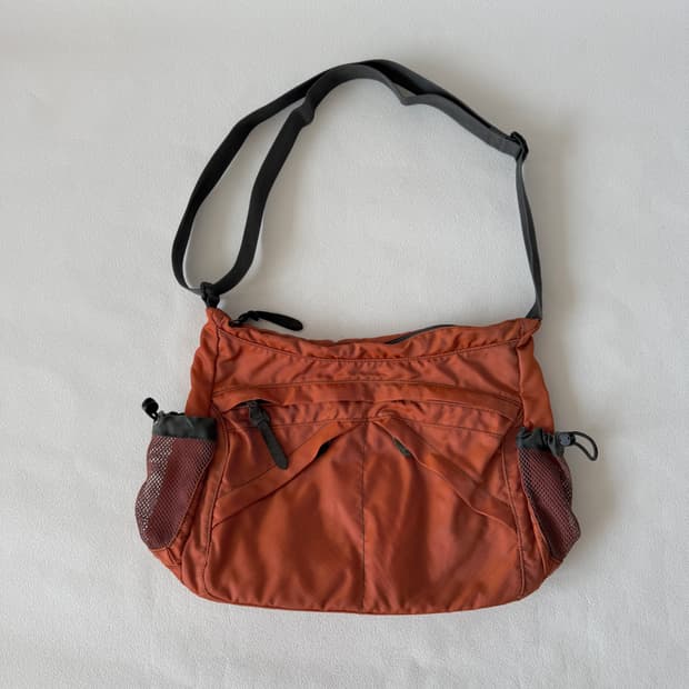 올드 유니클로(UNIQLO) 코듀라 아웃도어 숄더 크로스백