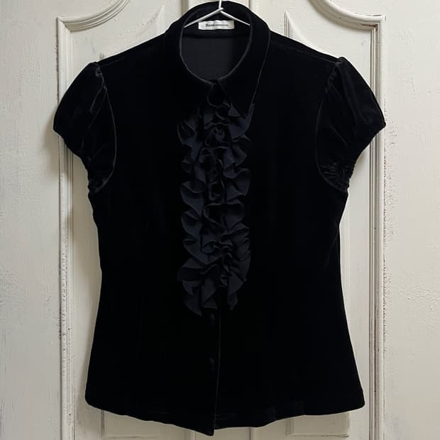 vintage holiday velvet frill blouse