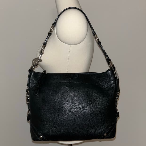 Coach Black Basic Shoulder Bag