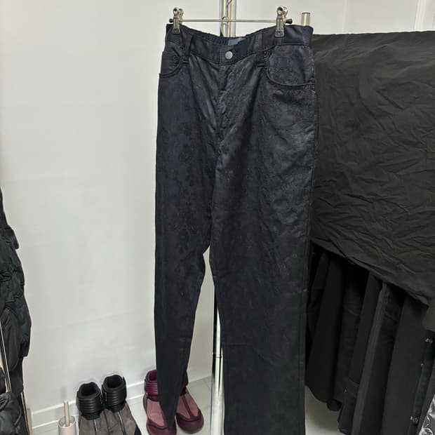 DOJI /  JACQUARD TROUSER